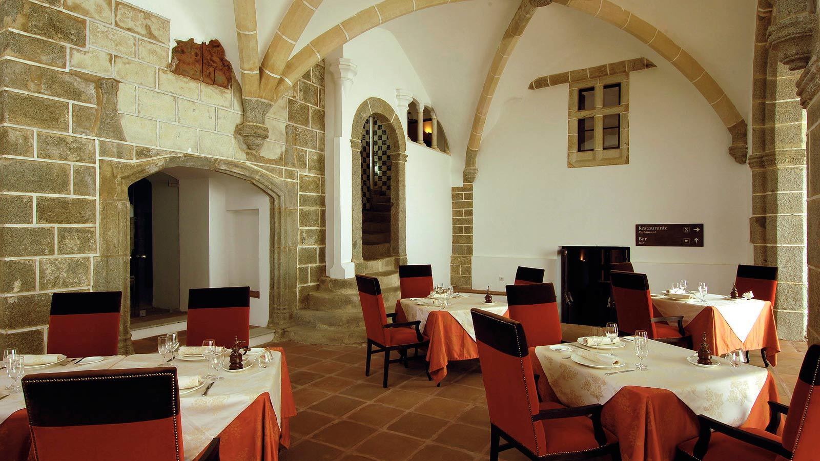 Convento Do Espinheiro, Historic Hotel & Spa Evora Restaurant photo