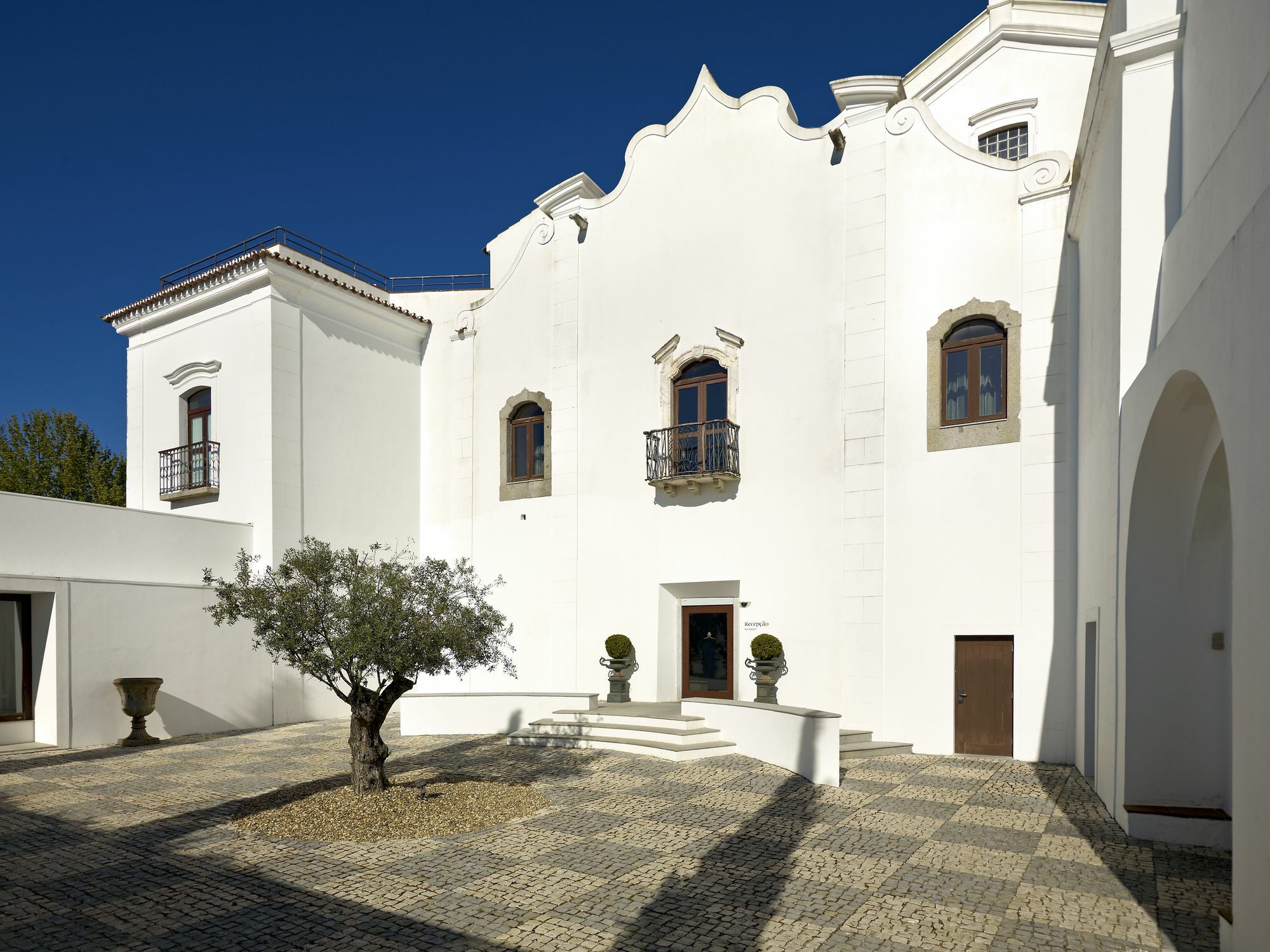 Convento Do Espinheiro, Historic Hotel & Spa Evora Exterior photo